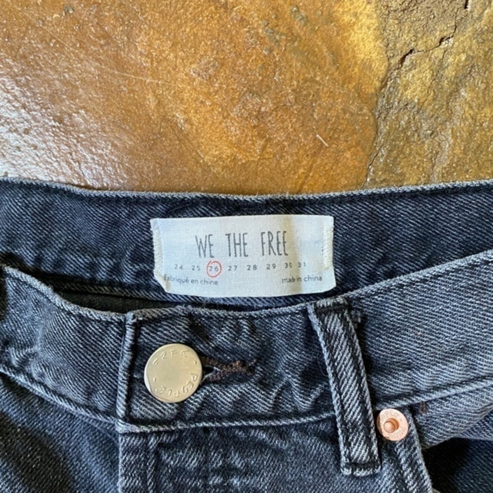 Free People We the Free Cut Off Denim Shorts - Picture 6 of 7